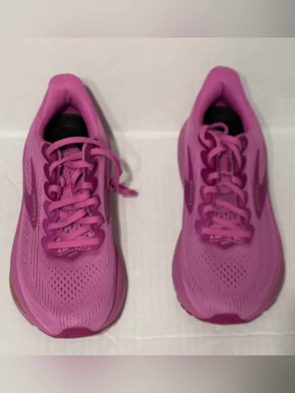 Brooks Ghost 17 - Women’s 7.5 - Pink/Fuchsia/Gold - NIB - Picture 6 of 8